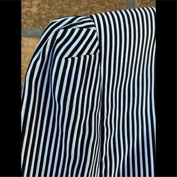 Carolina herrera crop blazer size 8 - Picture 5 of 9